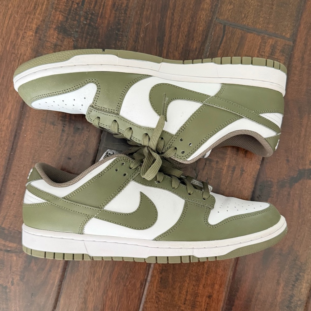Nike Men's Dunk Low in Medium Olive - Picture 2 of 4